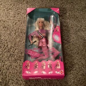 New Barbie dance moves